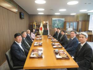 県警察幹部とランチミーティング