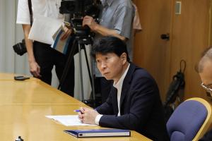 市長会からの提言受取