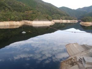 河本ダム