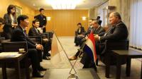 在大阪・神戸オランダ総領事が知事を表敬訪問した写真