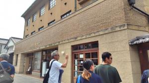 【林源十郎商店見学の様子（美観地区）】の画像