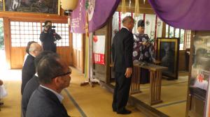 榊を奉納し祈願