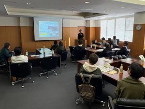 【講師による事故事例や安全対策の紹介】の写真