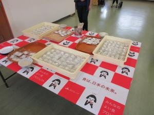 研修会で設置された試食ブース