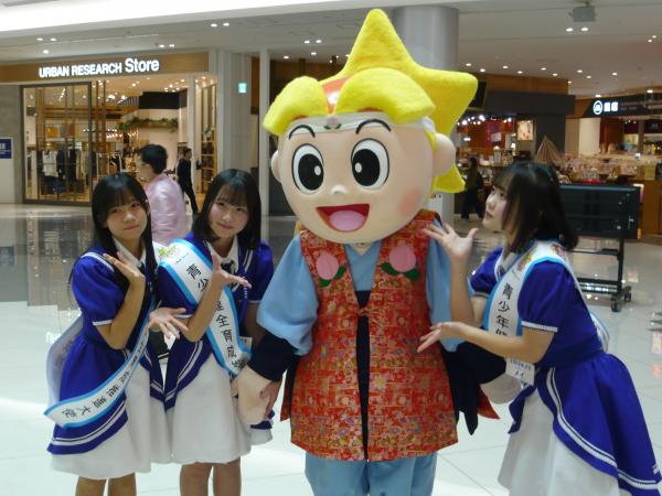 ももっちと協力して活動