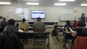 冷凍機器についての報告の様子