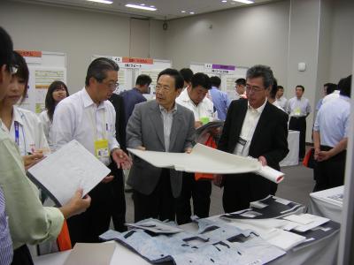 本田技研工業株式会社と県内中小企業との展示商談会の写真