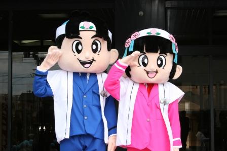 「岡山県警察に新マスコットが誕生」の写真