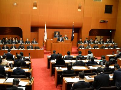 ２月定例会開会(1)