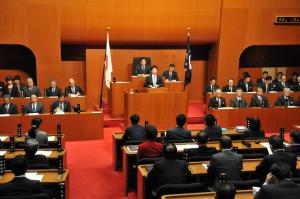 県議会議場