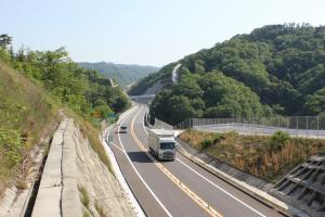 【３月２４日】「美作岡山道路」瀬戸IC～熊山IC間、佐伯IC～吉井IC間が開通。県東部の地域活性化へ