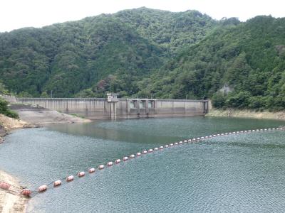 黒木ダム上流から望む