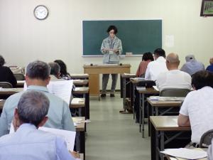 講習会で高温対策のポイントを説明